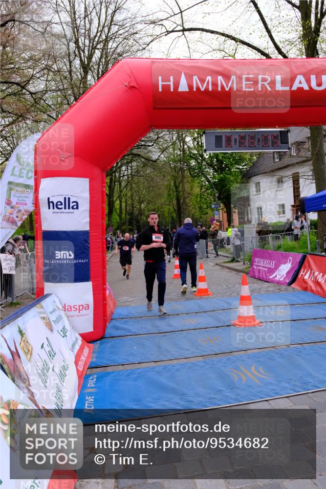 19.04.2026 - Hammer Lauf Tim E. http://msf.ph/oto/9534682 19.04.2026 10:41:13 Ziel 165, 284, 441, 561, 720, 994, 995, 1727 meine-sportfotos.de