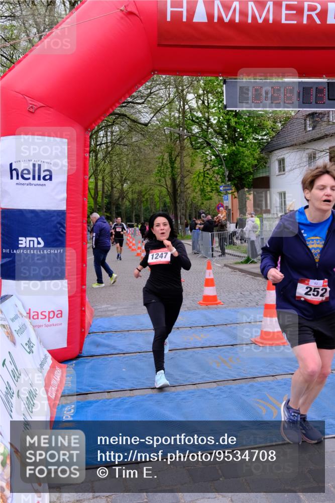 19.04.2026 - Hammer Lauf Tim E. http://msf.ph/oto/9534708 19.04.2026 10:41:21 Ziel 215, 252, 323, 344, 561, 653, 665, 1247, 1298 meine-sportfotos.de
