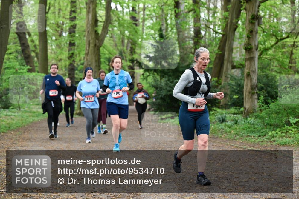 19.04.2026 - Hammer Lauf Dr. Thomas Lammeyer http://msf.ph/oto/9534710 19.04.2026 10:17:14 Laufen 310, 187, 186, 150 meine-sportfotos.de
