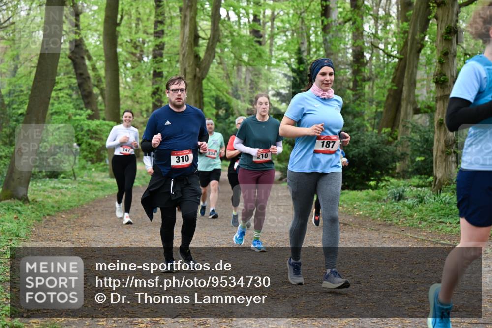 19.04.2026 - Hammer Lauf Dr. Thomas Lammeyer http://msf.ph/oto/9534730 19.04.2026 10:17:16 Laufen 747, 310, 210, 187 meine-sportfotos.de