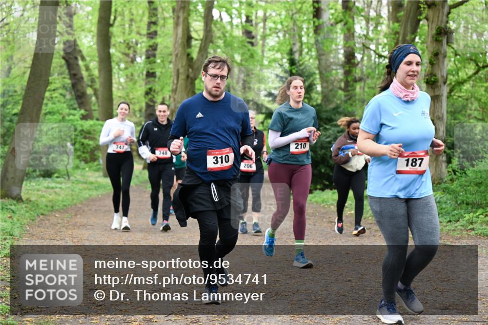 19.04.2026 - Hammer Lauf Dr. Thomas Lammeyer http://msf.ph/oto/9534741 19.04.2026 10:17:17 Laufen 747, 748, 310, 206, 210, 187 meine-sportfotos.de