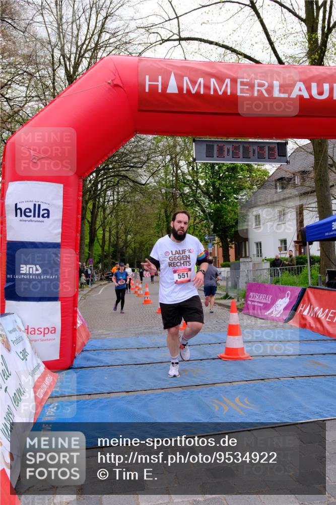 19.04.2026 - Hammer Lauf Tim E. http://msf.ph/oto/9534922 19.04.2026 10:42:51 Ziel 179, 200, 551, 871, 1201, 1266, 1638, 1692 meine-sportfotos.de