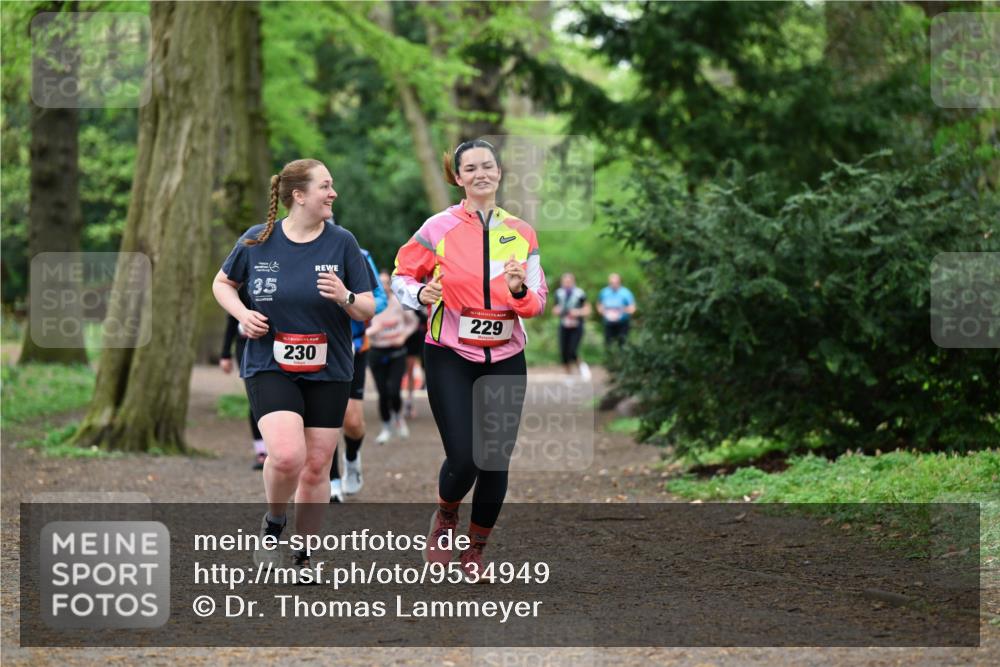 19.04.2026 - Hammer Lauf Dr. Thomas Lammeyer http://msf.ph/oto/9534949 19.04.2026 10:17:40 Laufen 230, 229 meine-sportfotos.de