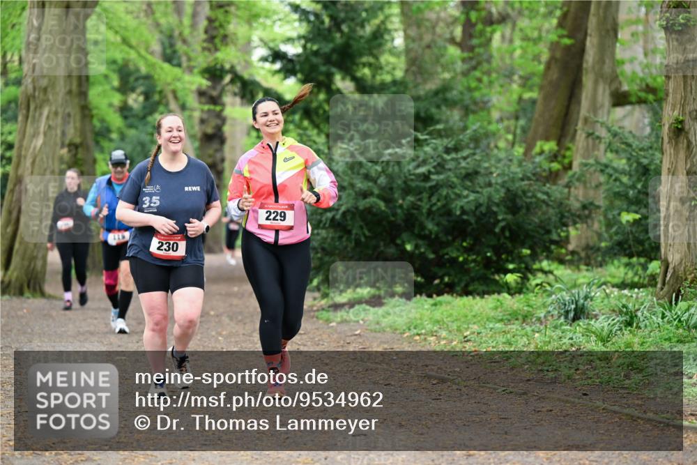 19.04.2026 - Hammer Lauf Dr. Thomas Lammeyer http://msf.ph/oto/9534962 19.04.2026 10:17:41 Laufen 119, 230, 229 meine-sportfotos.de