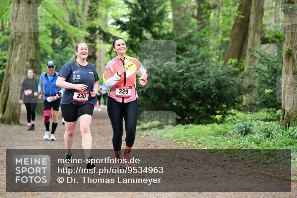 19.04.2026 - Hammer Lauf Dr. Thomas Lammeyer http://msf.ph/oto/9534963 19.04.2026 10:17:42 Laufen 230, 229 meine-sportfotos.de