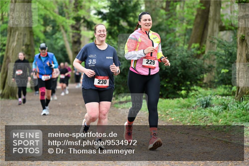 19.04.2026 - Hammer Lauf Dr. Thomas Lammeyer http://msf.ph/oto/9534972 19.04.2026 10:17:42 Laufen 229, 230 meine-sportfotos.de