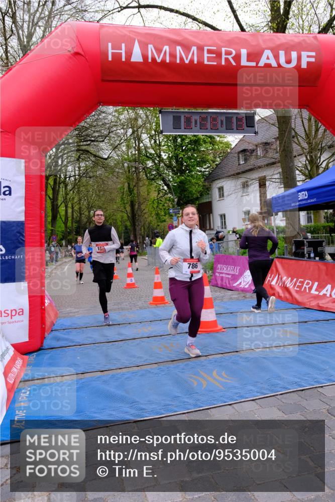 19.04.2026 - Hammer Lauf Tim E. http://msf.ph/oto/9535004 19.04.2026 10:43:21 Ziel 544, 651, 786, 1356, 1774, 1921 meine-sportfotos.de