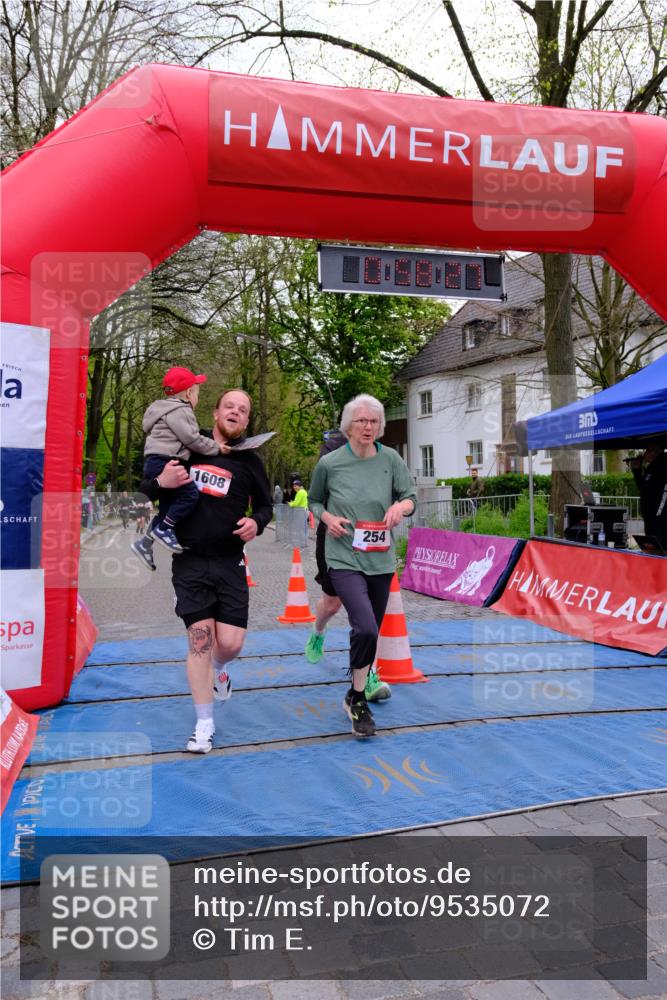 19.04.2026 - Hammer Lauf Tim E. http://msf.ph/oto/9535072 19.04.2026 10:43:35 Ziel 254, 279, 332, 352, 940, 948, 1145, 1608 meine-sportfotos.de
