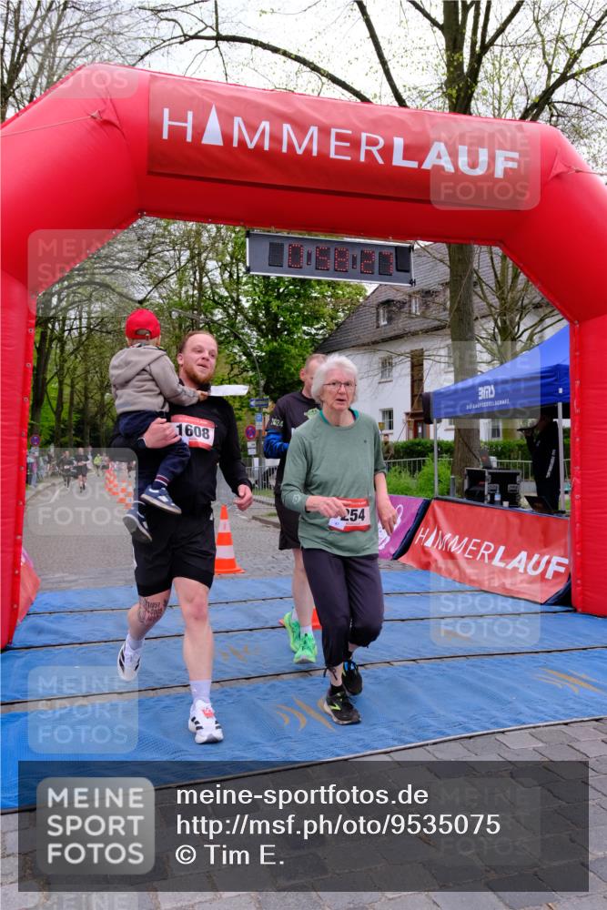 19.04.2026 - Hammer Lauf Tim E. http://msf.ph/oto/9535075 19.04.2026 10:43:35 Ziel 254, 279, 332, 352, 940, 948, 1145, 1608 meine-sportfotos.de