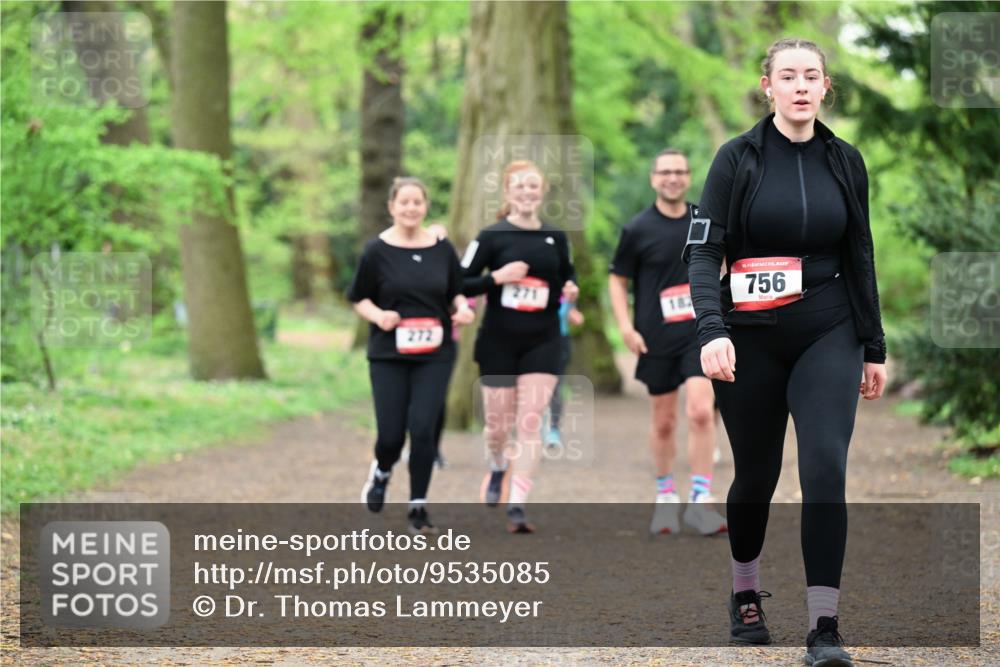 19.04.2026 - Hammer Lauf Dr. Thomas Lammeyer http://msf.ph/oto/9535085 19.04.2026 10:17:54 Laufen 271, 756 meine-sportfotos.de