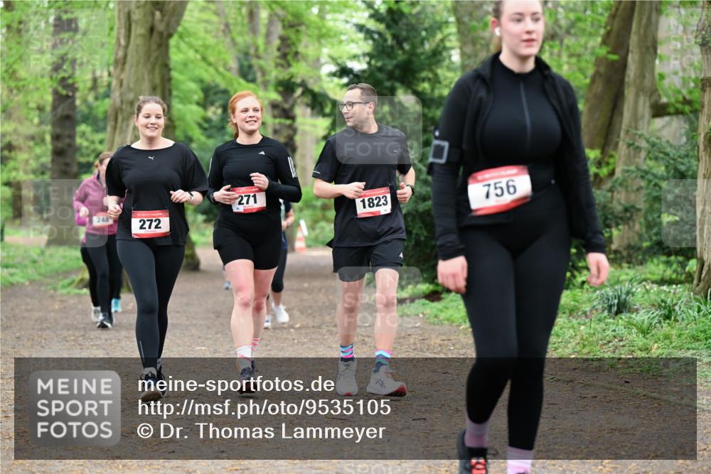 19.04.2026 - Hammer Lauf Dr. Thomas Lammeyer http://msf.ph/oto/9535105 19.04.2026 10:17:56 Laufen 271, 272, 1823, 756 meine-sportfotos.de