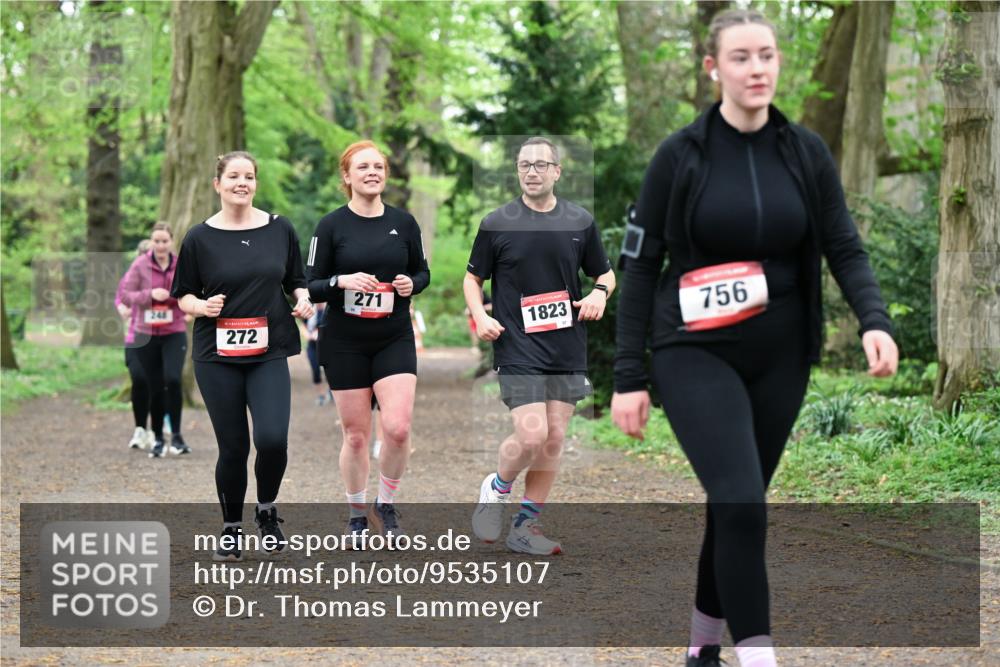 19.04.2026 - Hammer Lauf Dr. Thomas Lammeyer http://msf.ph/oto/9535107 19.04.2026 10:17:57 Laufen 248, 272, 271, 1823, 756 meine-sportfotos.de
