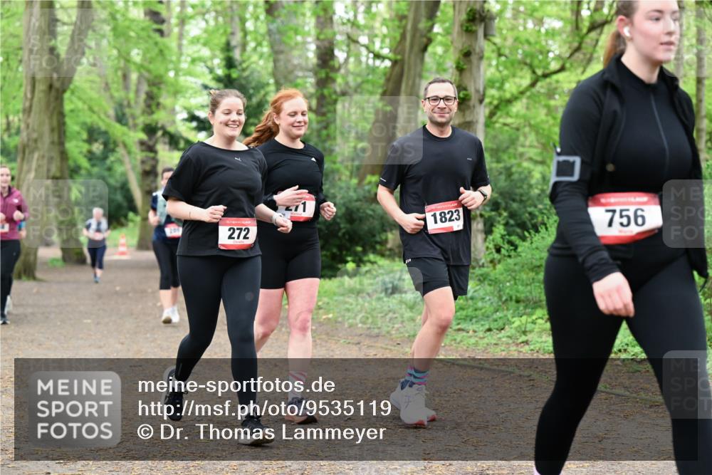 19.04.2026 - Hammer Lauf Dr. Thomas Lammeyer http://msf.ph/oto/9535119 19.04.2026 10:17:58 Laufen 285, 272, 1823, 756 meine-sportfotos.de