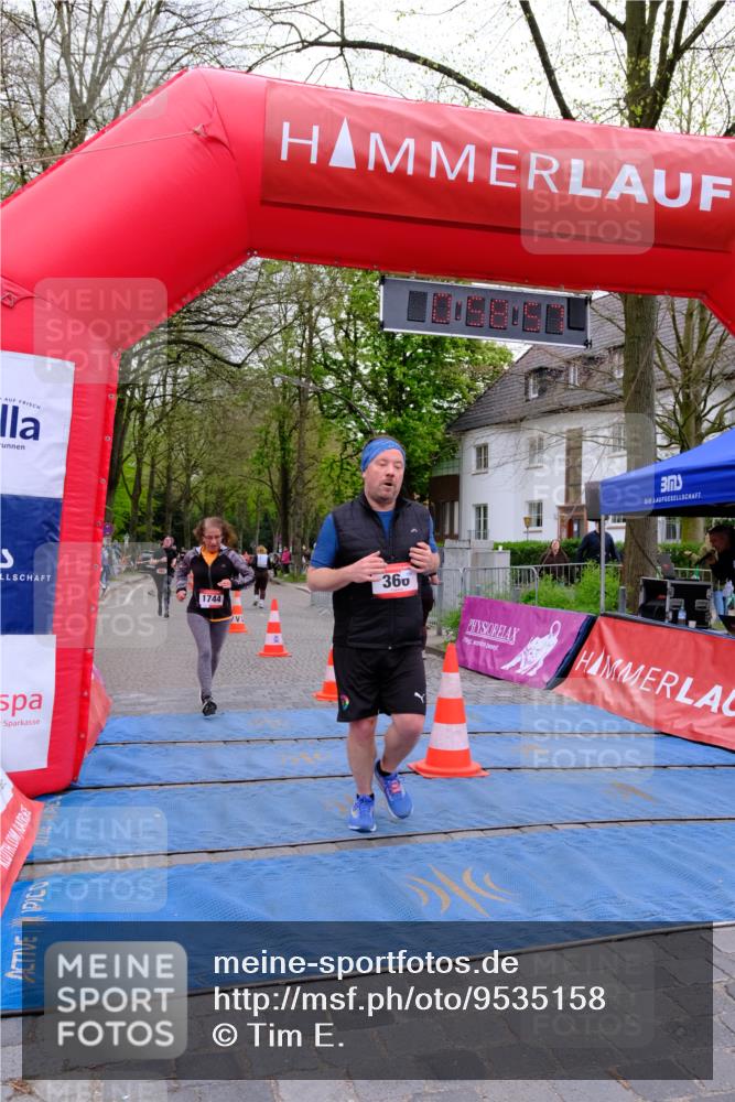 19.04.2026 - Hammer Lauf Tim E. http://msf.ph/oto/9535158 19.04.2026 10:44:04 Ziel 251, 366, 491, 563, 1744 meine-sportfotos.de