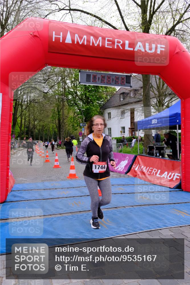 19.04.2026 - Hammer Lauf Tim E. http://msf.ph/oto/9535167 19.04.2026 10:44:06 Ziel 251, 366, 491, 563, 1744 meine-sportfotos.de