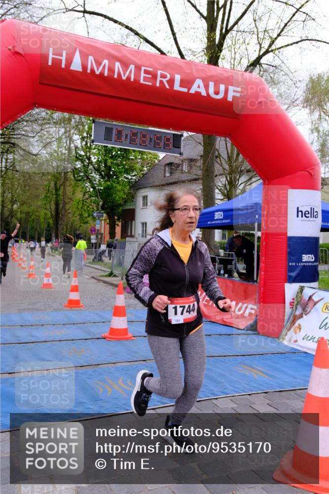 19.04.2026 - Hammer Lauf Tim E. http://msf.ph/oto/9535170 19.04.2026 10:44:06 Ziel 251, 366, 491, 563, 1744 meine-sportfotos.de