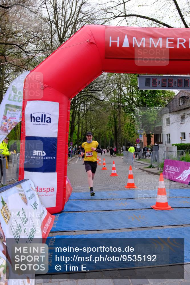 19.04.2026 - Hammer Lauf Tim E. http://msf.ph/oto/9535192 19.04.2026 10:44:14 Ziel 484, 563, 836, 1623, 1767 meine-sportfotos.de
