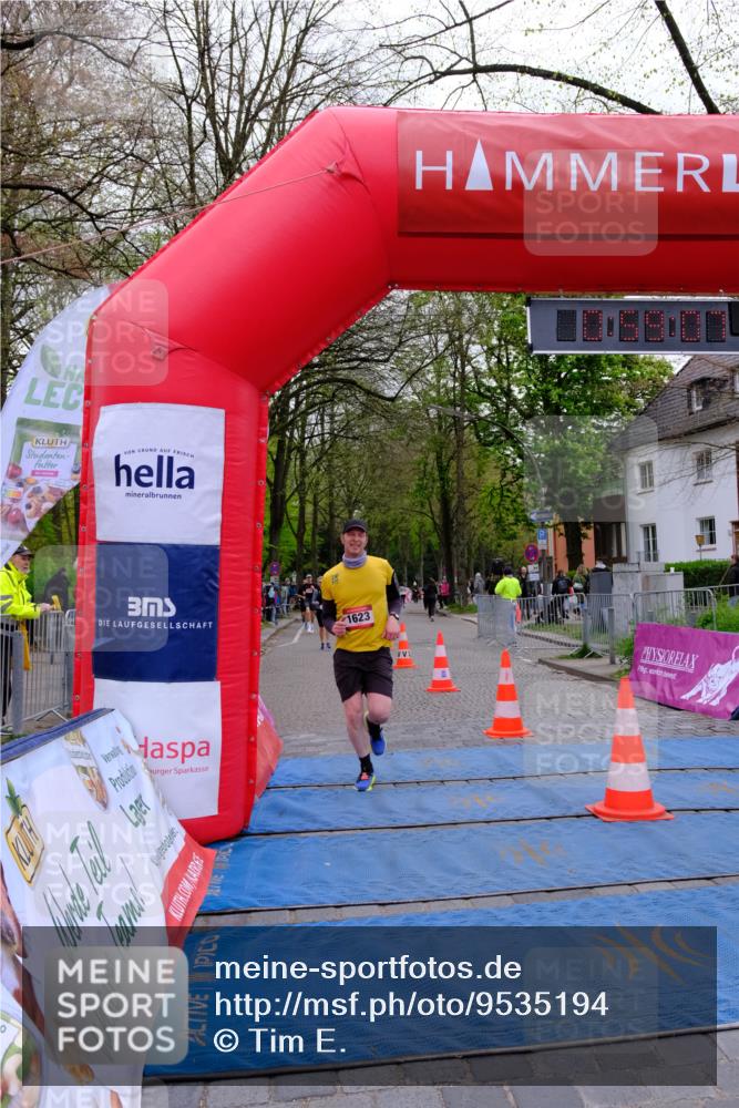 19.04.2026 - Hammer Lauf Tim E. http://msf.ph/oto/9535194 19.04.2026 10:44:15 Ziel 114, 484, 836, 941, 1623, 1767 meine-sportfotos.de