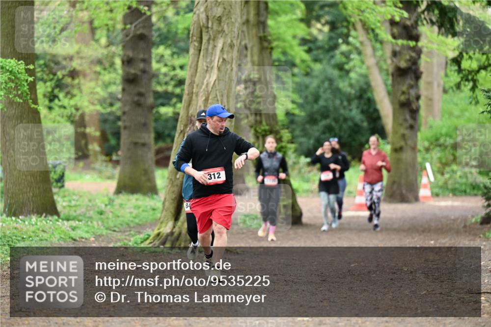 19.04.2026 - Hammer Lauf Dr. Thomas Lammeyer http://msf.ph/oto/9535225 19.04.2026 10:18:15 Laufen 312 meine-sportfotos.de