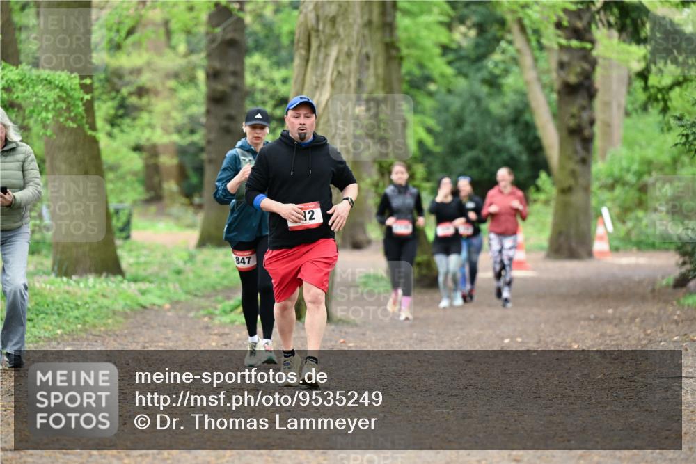 19.04.2026 - Hammer Lauf Dr. Thomas Lammeyer http://msf.ph/oto/9535249 19.04.2026 10:18:17 Laufen 847 meine-sportfotos.de