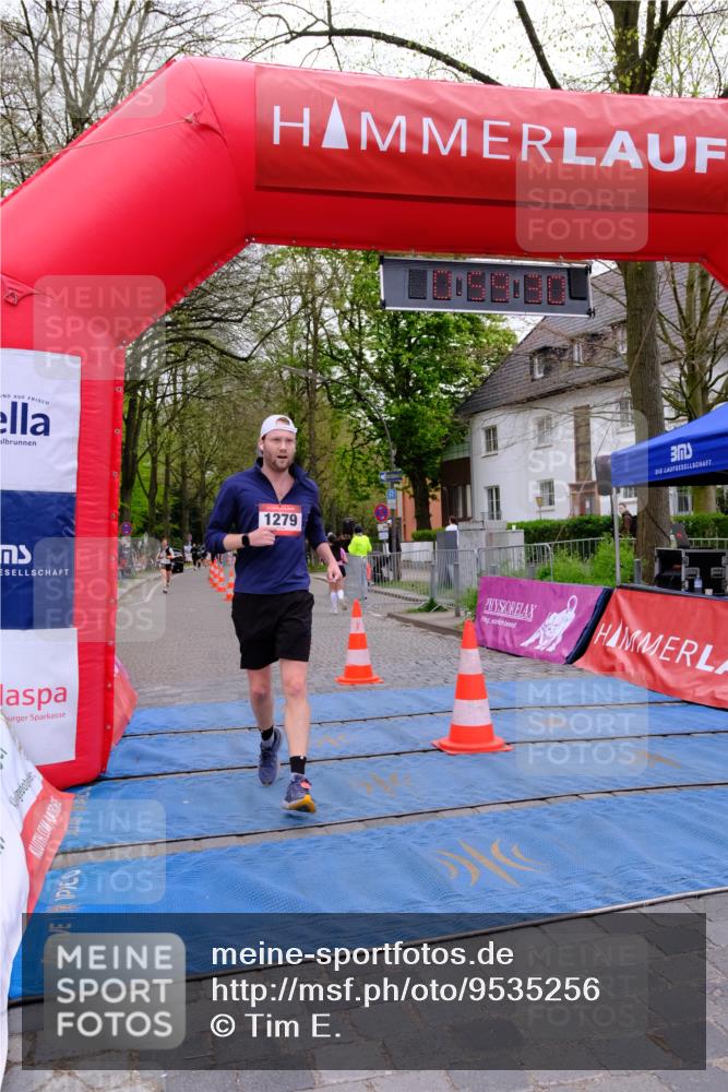 19.04.2026 - Hammer Lauf Tim E. http://msf.ph/oto/9535256 19.04.2026 10:44:37 Ziel 258, 579, 704, 1063, 1216, 1279 meine-sportfotos.de