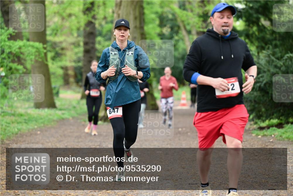 19.04.2026 - Hammer Lauf Dr. Thomas Lammeyer http://msf.ph/oto/9535290 19.04.2026 10:18:22 Laufen 847 meine-sportfotos.de