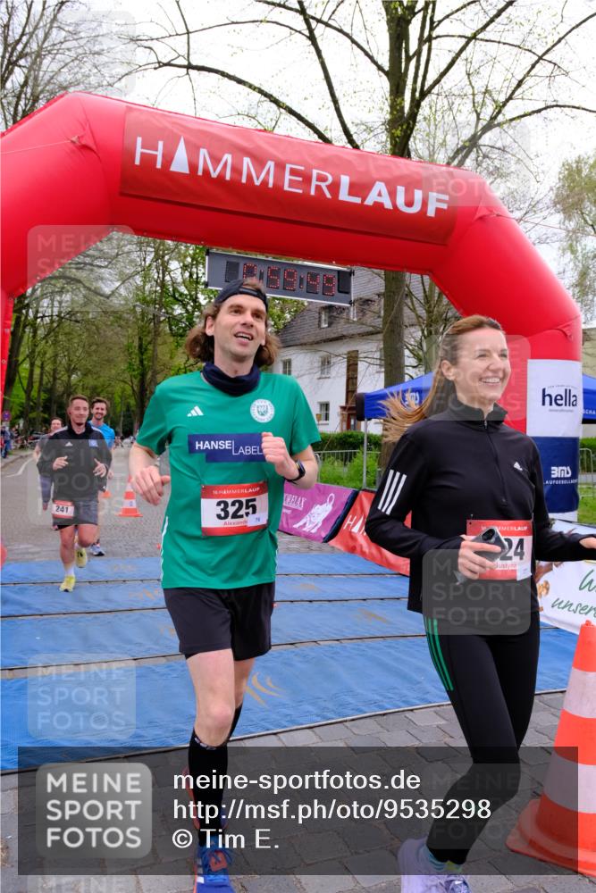 19.04.2026 - Hammer Lauf Tim E. http://msf.ph/oto/9535298 19.04.2026 10:44:57 Ziel 227, 241, 324, 325, 1008, 1215, 1684 meine-sportfotos.de