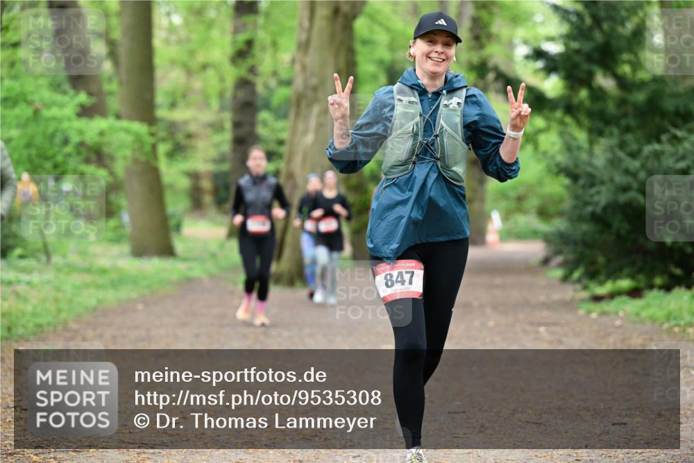 19.04.2026 - Hammer Lauf Dr. Thomas Lammeyer http://msf.ph/oto/9535308 19.04.2026 10:18:23 Laufen 847 meine-sportfotos.de
