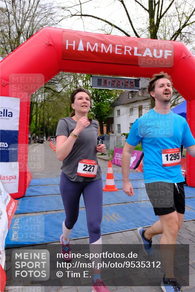 19.04.2026 - Hammer Lauf Tim E. http://msf.ph/oto/9535312 19.04.2026 10:45:00 Ziel 227, 241, 324, 325, 1008, 1684 meine-sportfotos.de