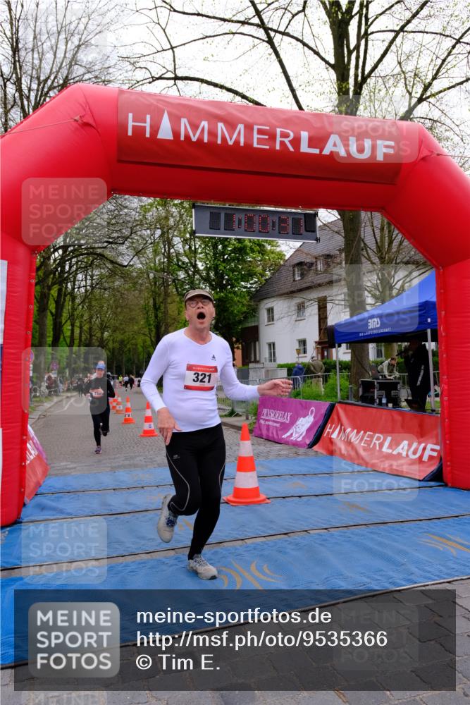 19.04.2026 - Hammer Lauf Tim E. http://msf.ph/oto/9535366 19.04.2026 10:45:39 Ziel 321, 716, 753, 957 meine-sportfotos.de