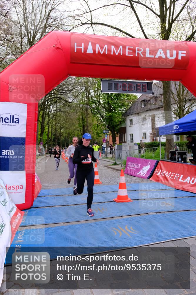 19.04.2026 - Hammer Lauf Tim E. http://msf.ph/oto/9535375 19.04.2026 10:45:41 Ziel 321, 669, 716, 753, 957 meine-sportfotos.de