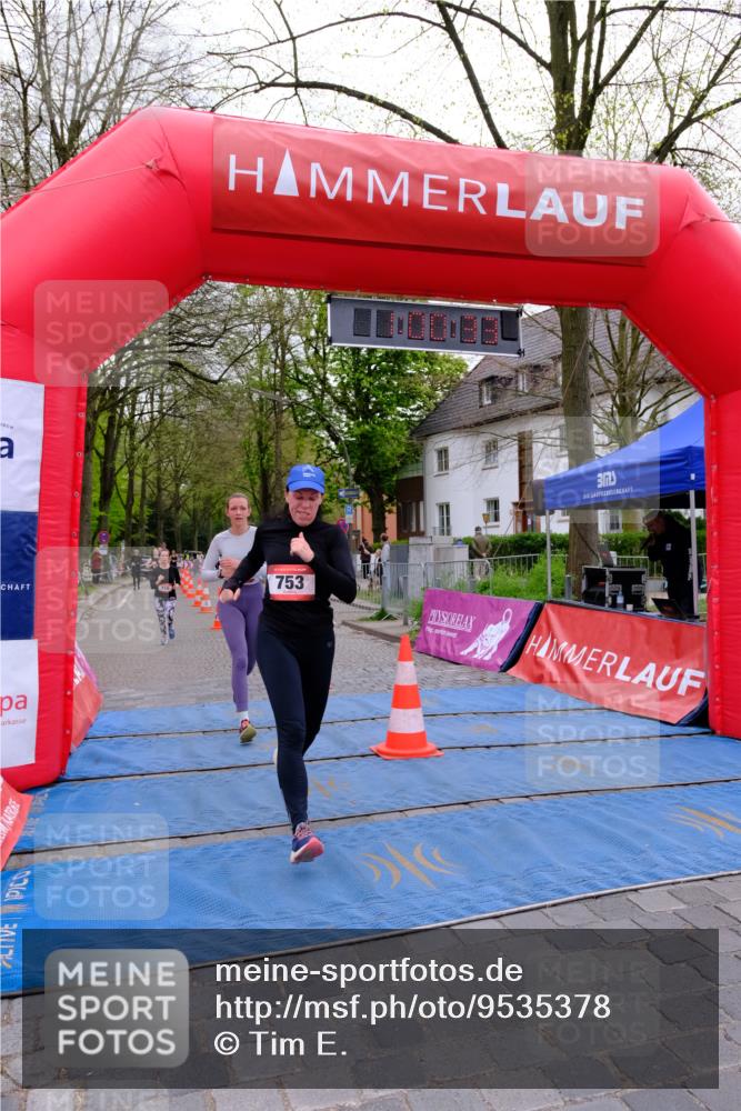 19.04.2026 - Hammer Lauf Tim E. http://msf.ph/oto/9535378 19.04.2026 10:45:41 Ziel 321, 669, 716, 753, 957 meine-sportfotos.de