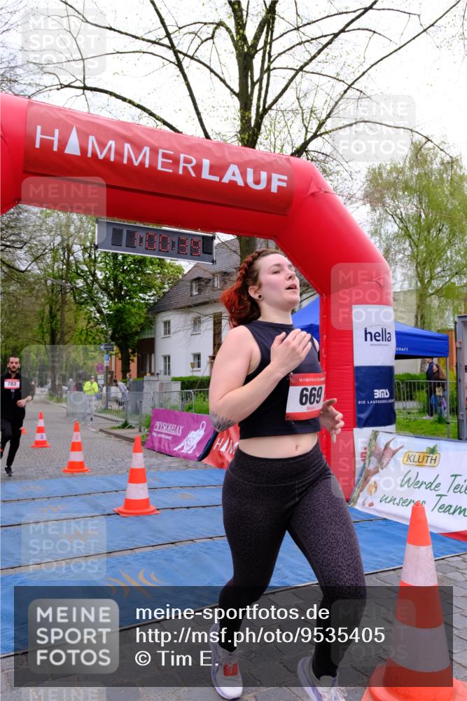 19.04.2026 - Hammer Lauf Tim E. http://msf.ph/oto/9535405 19.04.2026 10:45:47 Ziel 669, 716, 783, 1793 meine-sportfotos.de