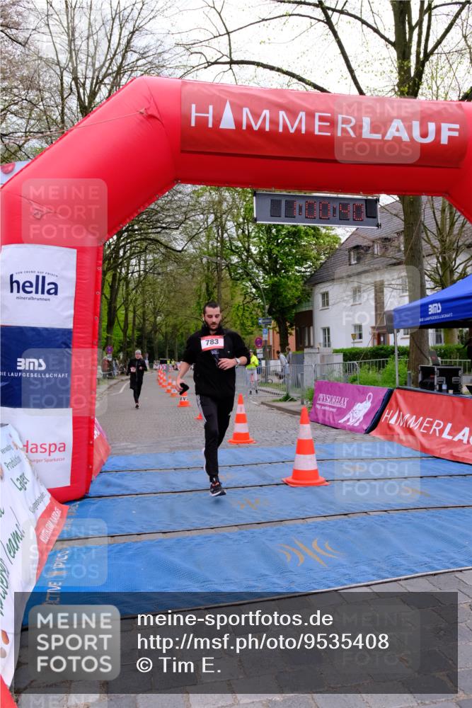 19.04.2026 - Hammer Lauf Tim E. http://msf.ph/oto/9535408 19.04.2026 10:45:48 Ziel 310, 669, 716, 783, 1303, 1793 meine-sportfotos.de