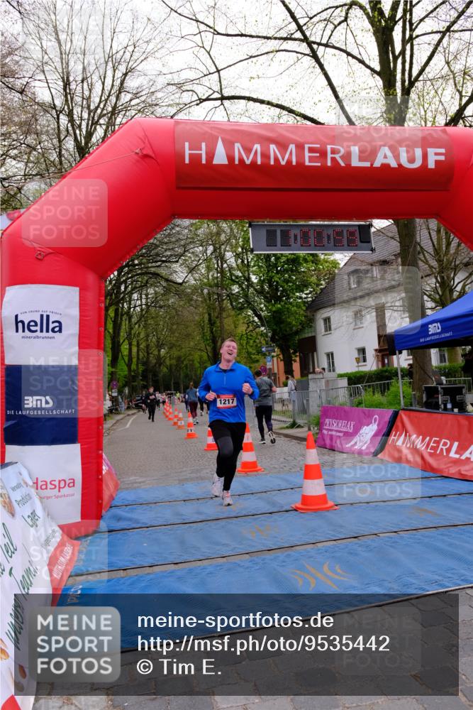 19.04.2026 - Hammer Lauf Tim E. http://msf.ph/oto/9535442 19.04.2026 10:46:07 Ziel 287, 1217, 1926 meine-sportfotos.de