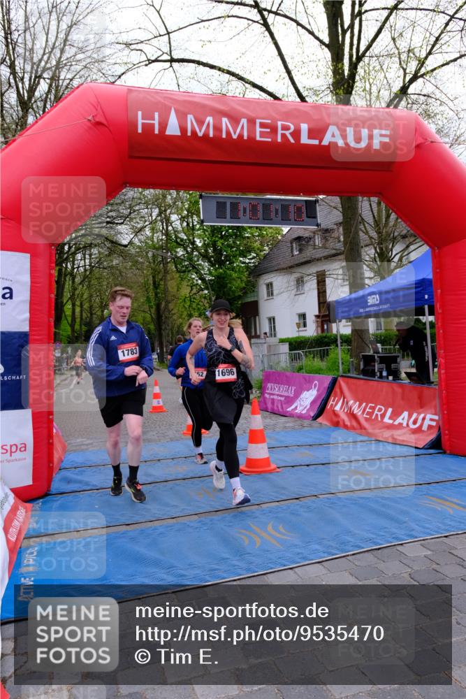 19.04.2026 - Hammer Lauf Tim E. http://msf.ph/oto/9535470 19.04.2026 10:46:18 Ziel 271, 272, 652, 667, 1074, 1214, 1696, 1783, 1823 meine-sportfotos.de