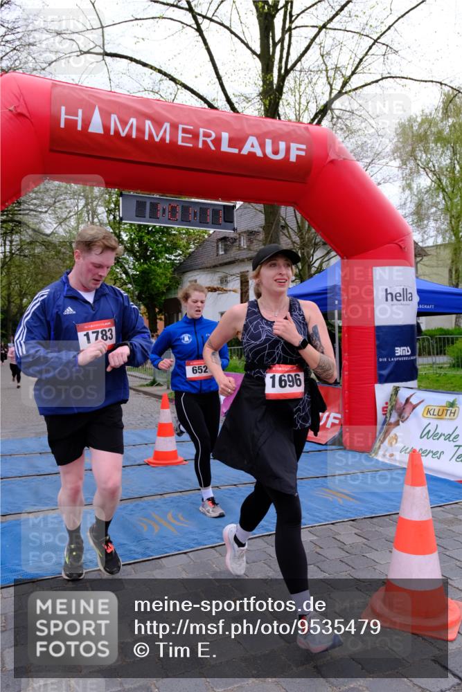 19.04.2026 - Hammer Lauf Tim E. http://msf.ph/oto/9535479 19.04.2026 10:46:19 Ziel 271, 272, 652, 667, 1074, 1214, 1696, 1783, 1799, 1823 meine-sportfotos.de
