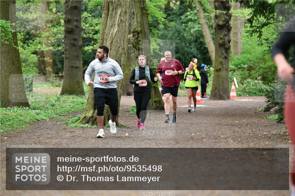 19.04.2026 - Hammer Lauf Dr. Thomas Lammeyer http://msf.ph/oto/9535498 19.04.2026 10:18:51 Laufen 163, 851, 401 meine-sportfotos.de