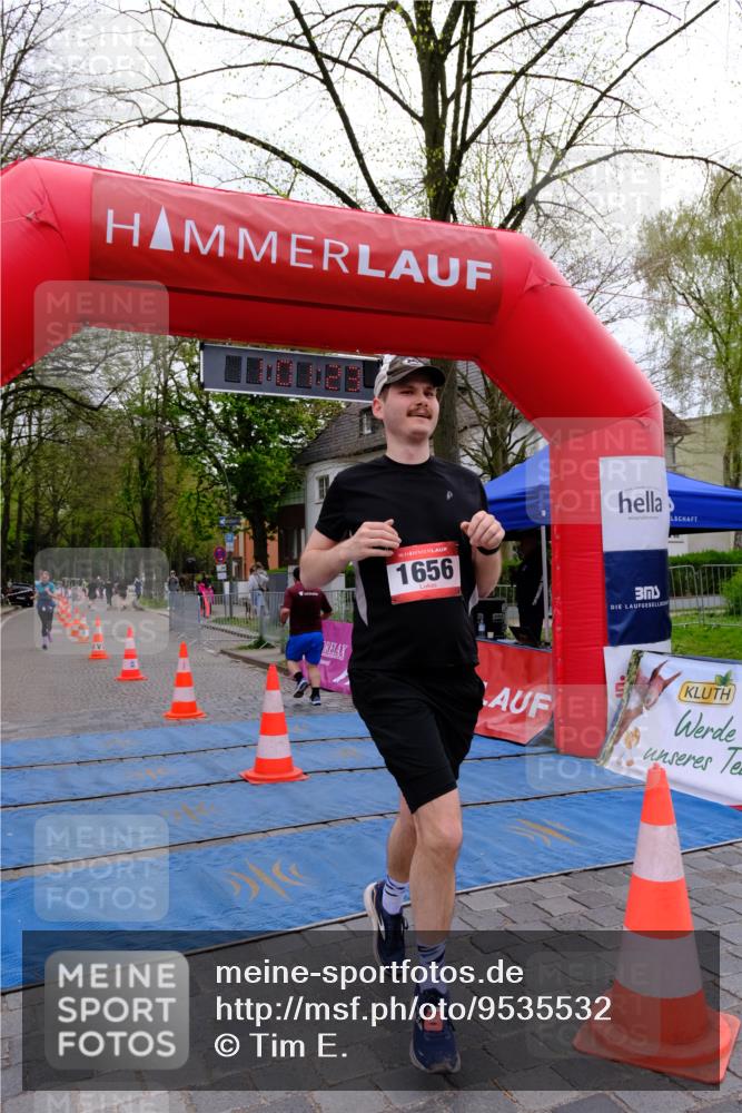 19.04.2026 - Hammer Lauf Tim E. http://msf.ph/oto/9535532 19.04.2026 10:46:31 Ziel 126, 648, 1656, 1759 meine-sportfotos.de