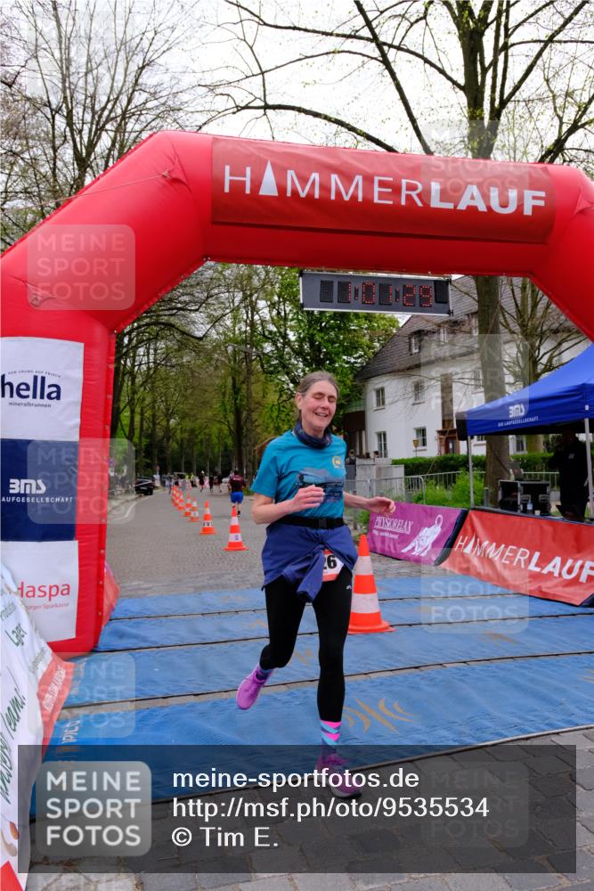19.04.2026 - Hammer Lauf Tim E. http://msf.ph/oto/9535534 19.04.2026 10:46:37 Ziel 126, 186, 187 meine-sportfotos.de