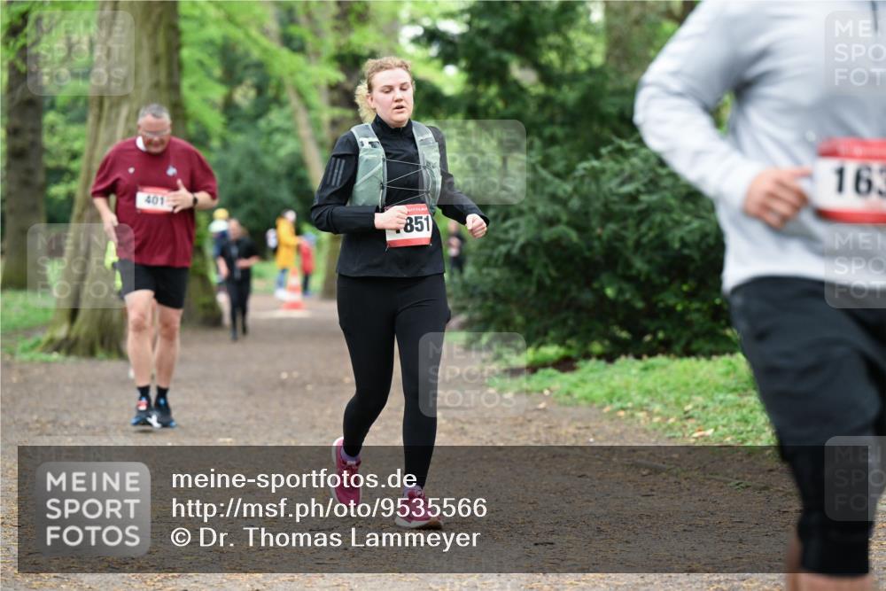 19.04.2026 - Hammer Lauf Dr. Thomas Lammeyer http://msf.ph/oto/9535566 19.04.2026 10:19:01 Laufen 401, 851, 163 meine-sportfotos.de