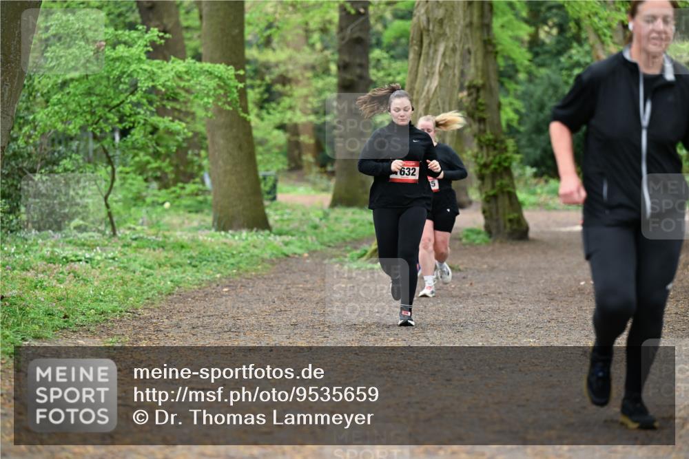 19.04.2026 - Hammer Lauf Dr. Thomas Lammeyer http://msf.ph/oto/9535659 19.04.2026 10:19:16 Laufen 632 meine-sportfotos.de
