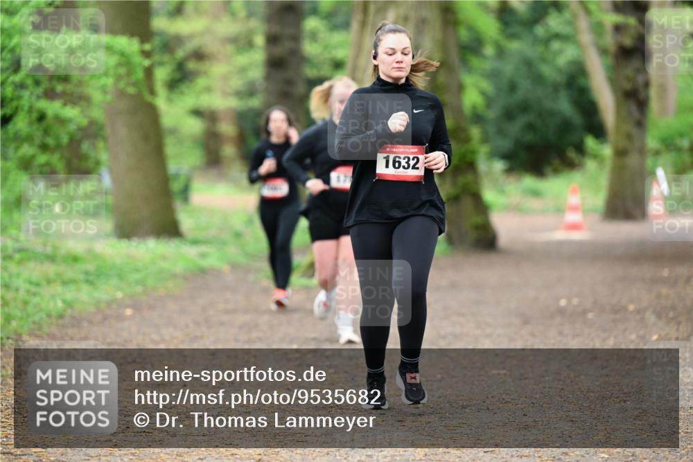 19.04.2026 - Hammer Lauf Dr. Thomas Lammeyer http://msf.ph/oto/9535682 19.04.2026 10:19:18 Laufen 1632 meine-sportfotos.de
