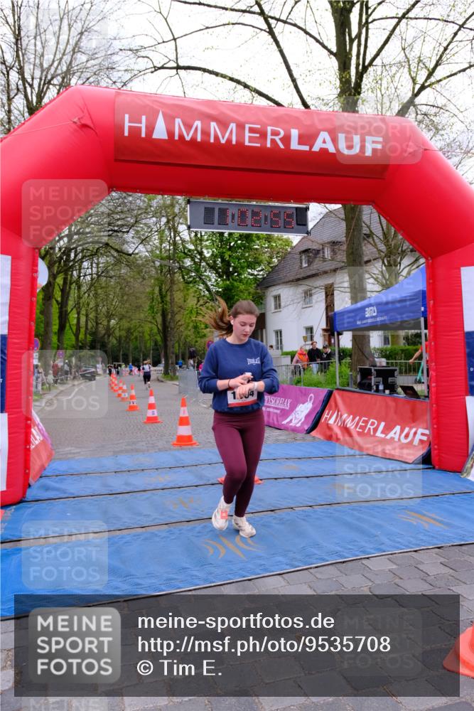 19.04.2026 - Hammer Lauf Tim E. http://msf.ph/oto/9535708 19.04.2026 10:48:03 Ziel 1297, 1304, 1335 meine-sportfotos.de