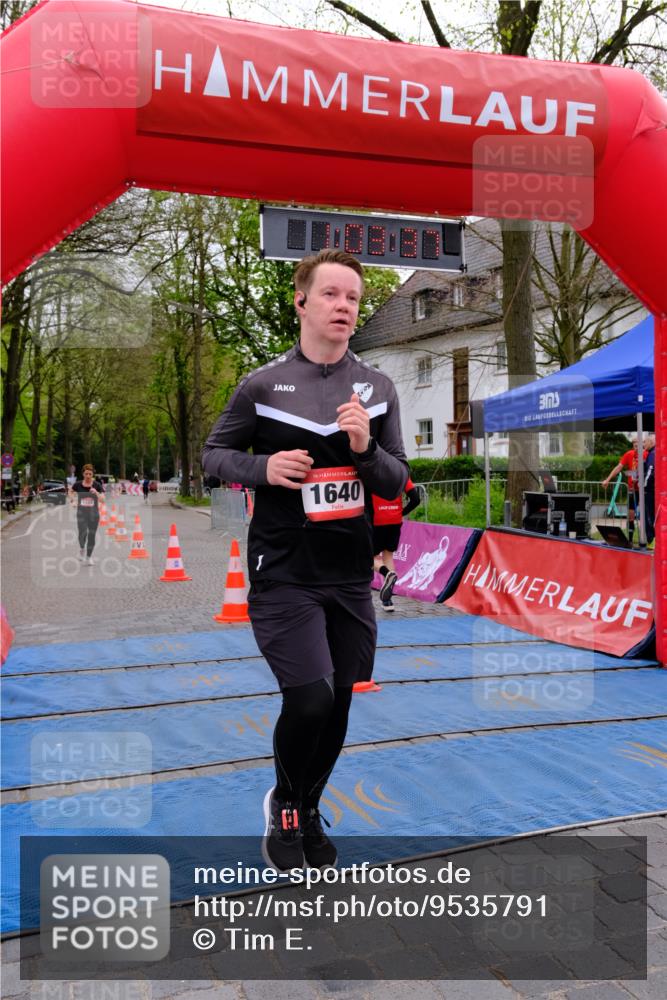 19.04.2026 - Hammer Lauf Tim E. http://msf.ph/oto/9535791 19.04.2026 10:48:44 Ziel 1032, 1333, 1640 meine-sportfotos.de