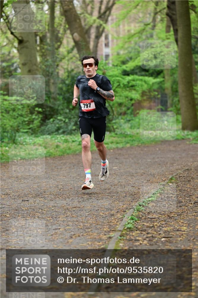 19.04.2026 - Hammer Lauf Dr. Thomas Lammeyer http://msf.ph/oto/9535820 19.04.2026 10:20:12 Laufen 797 meine-sportfotos.de