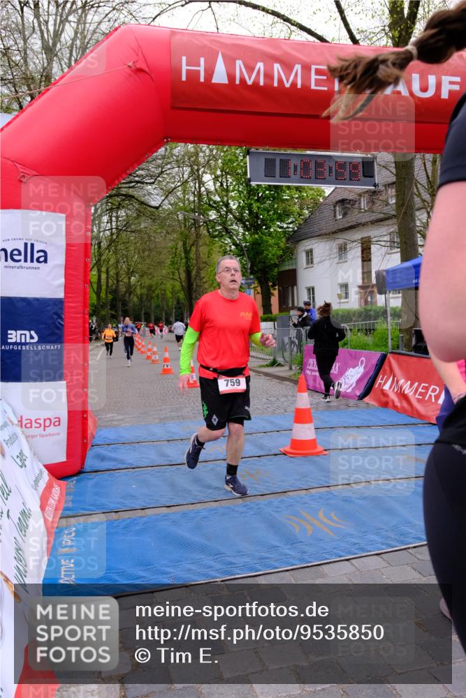 19.04.2026 - Hammer Lauf Tim E. http://msf.ph/oto/9535850 19.04.2026 10:49:07 Ziel 584, 720, 759, 798, 877, 888, 1632 meine-sportfotos.de