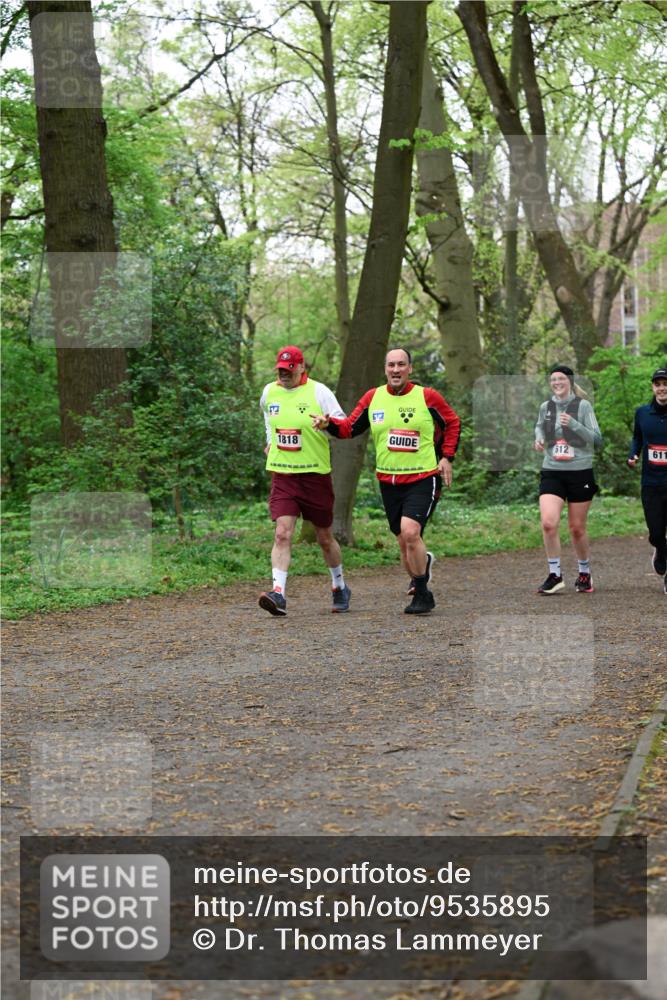 19.04.2026 - Hammer Lauf Dr. Thomas Lammeyer http://msf.ph/oto/9535895 19.04.2026 10:20:34 Laufen 1818, 612, 611 meine-sportfotos.de