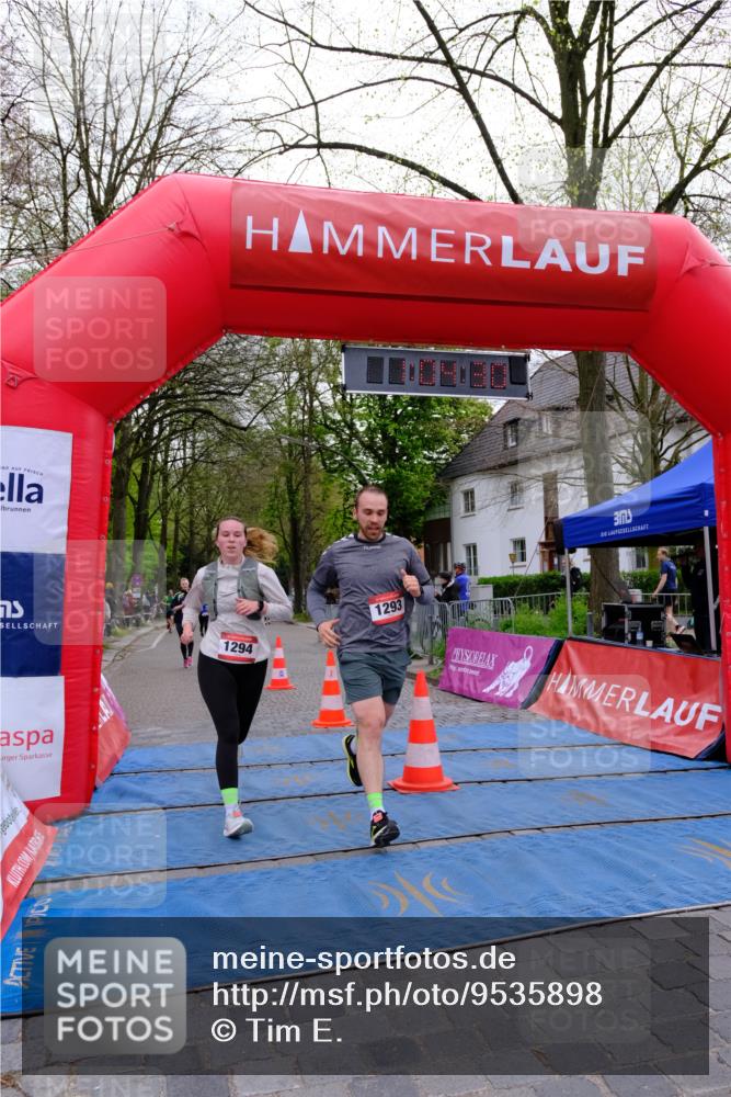 19.04.2026 - Hammer Lauf Tim E. http://msf.ph/oto/9535898 19.04.2026 10:49:38 Ziel 248, 301, 441, 1293, 1294 meine-sportfotos.de