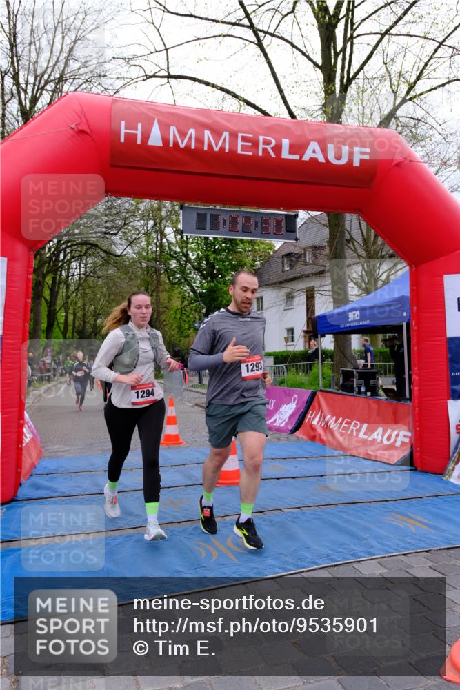 19.04.2026 - Hammer Lauf Tim E. http://msf.ph/oto/9535901 19.04.2026 10:49:38 Ziel 248, 301, 441, 1293, 1294 meine-sportfotos.de